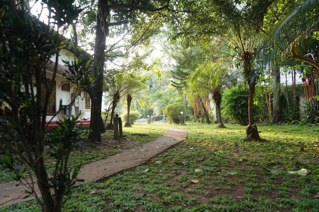 Alfred Place Kochi Exterior foto